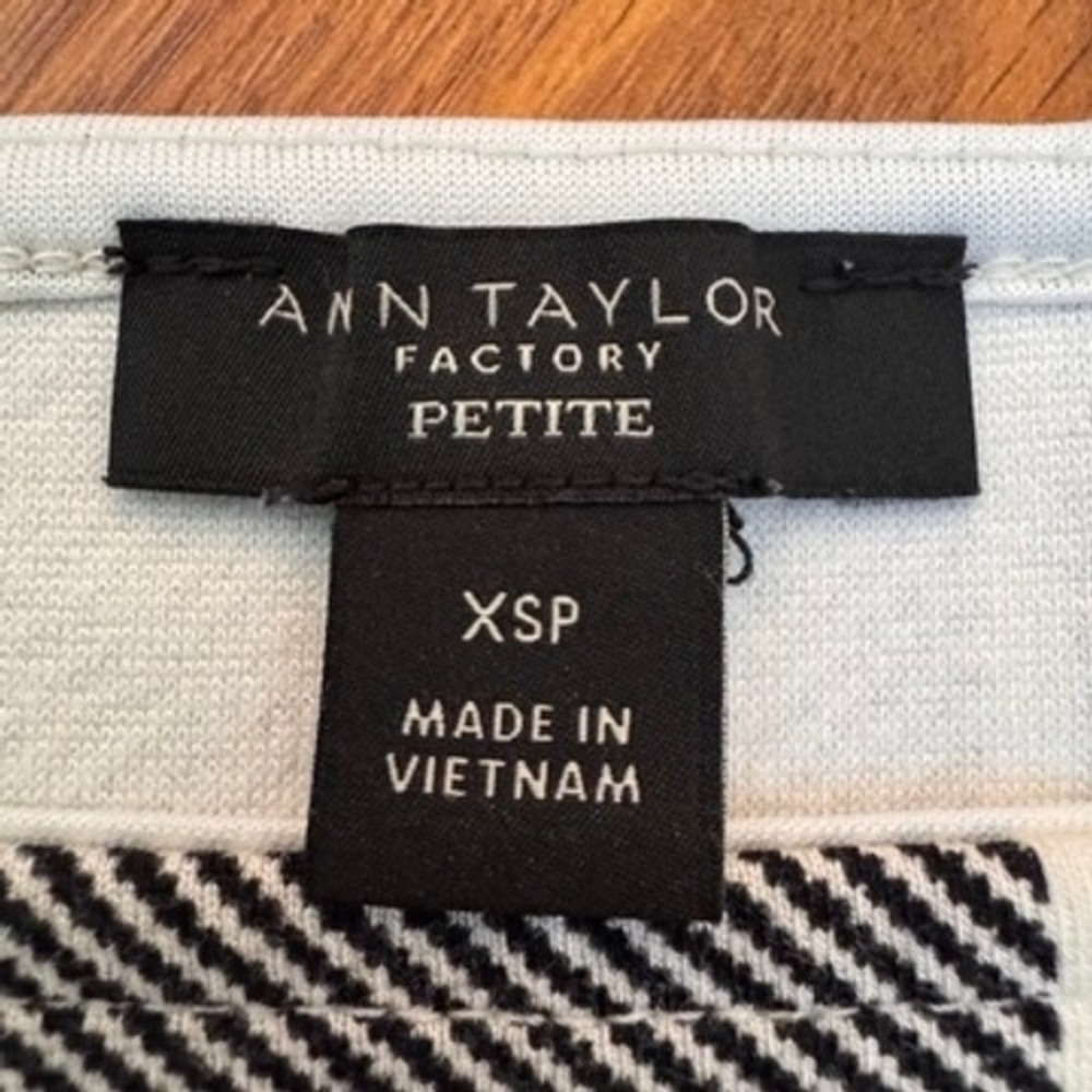 Ann Taylor Factory Petite Plaid Shift Dress Black White Tan XSP 544454 - Picture 6 of 8